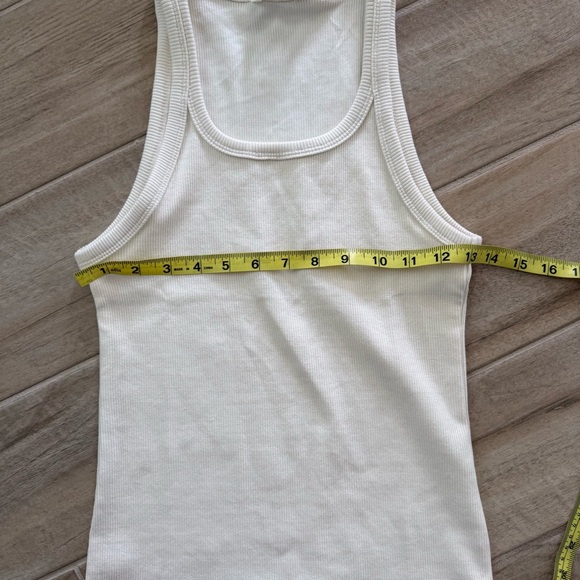 Zara Ribbed Tank Top - Picture 10 of 10